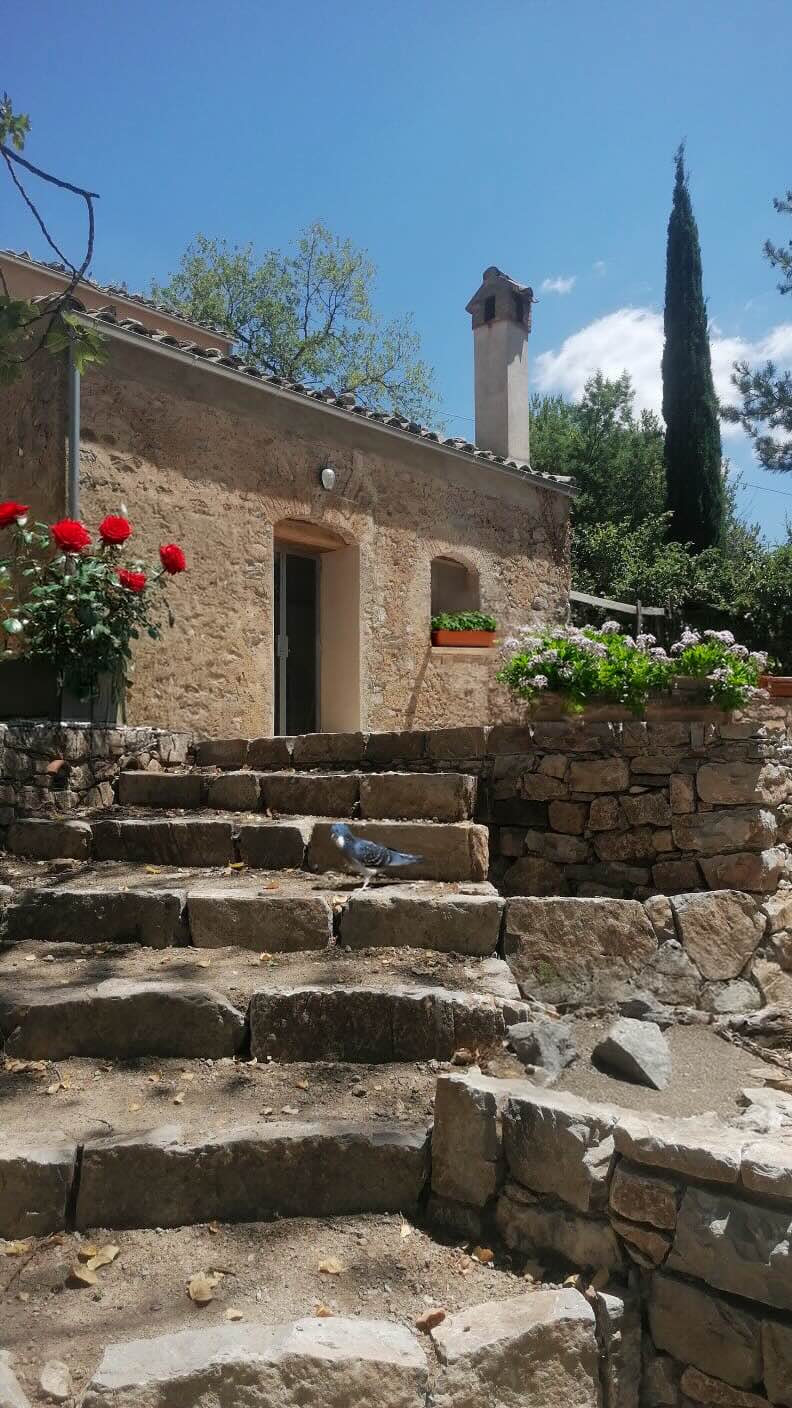 muro a secco con pietre - Jardinu - Polizzi Generosa - Sentiero di Nocciole